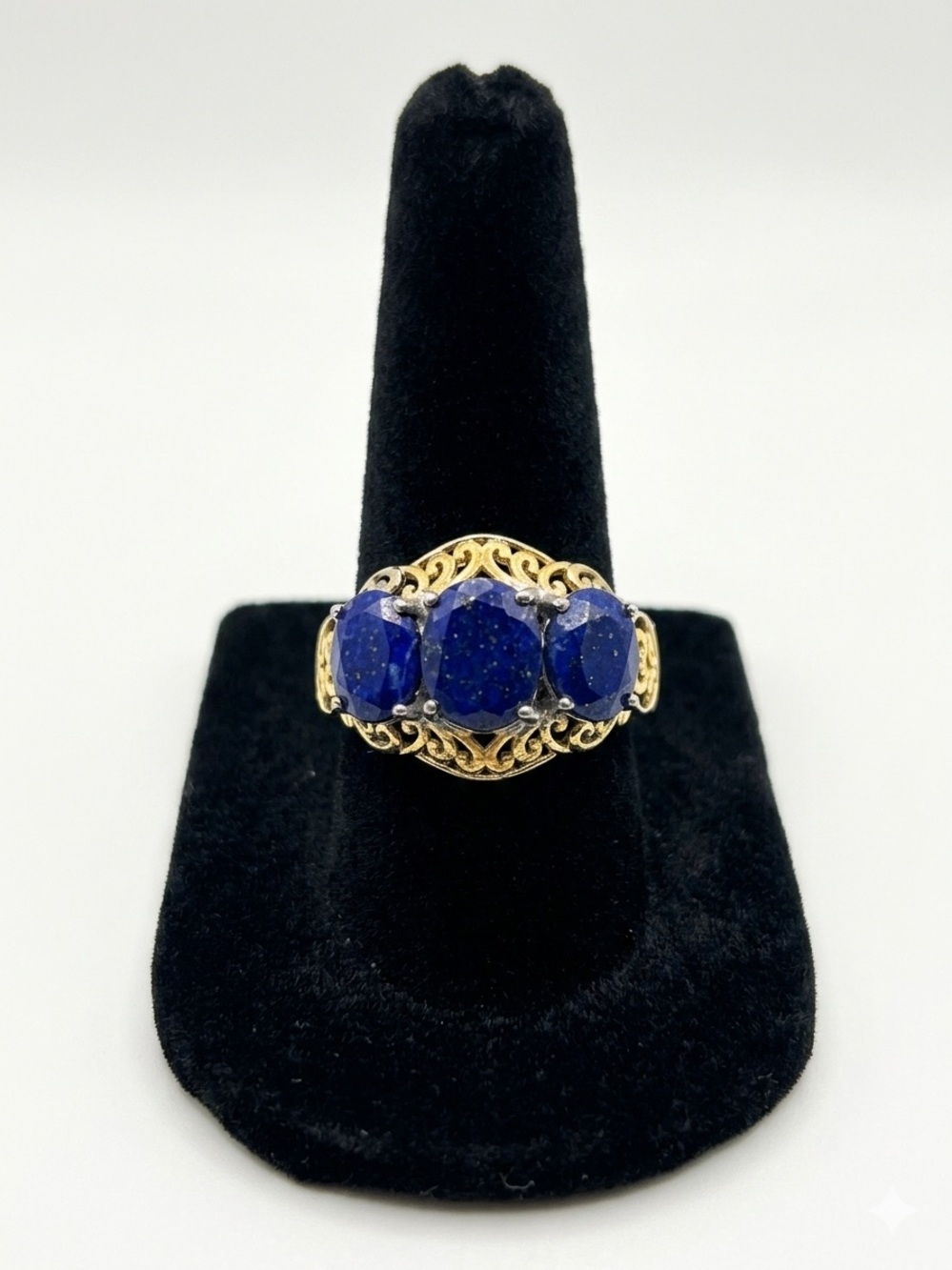 Gold Filigree Ring with Three Lapis-Lazuli Stones